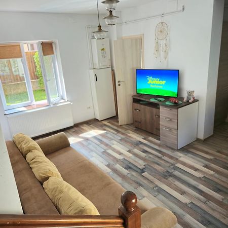 Apartamente De Inchiriat Lucky House Braşov Exterior foto