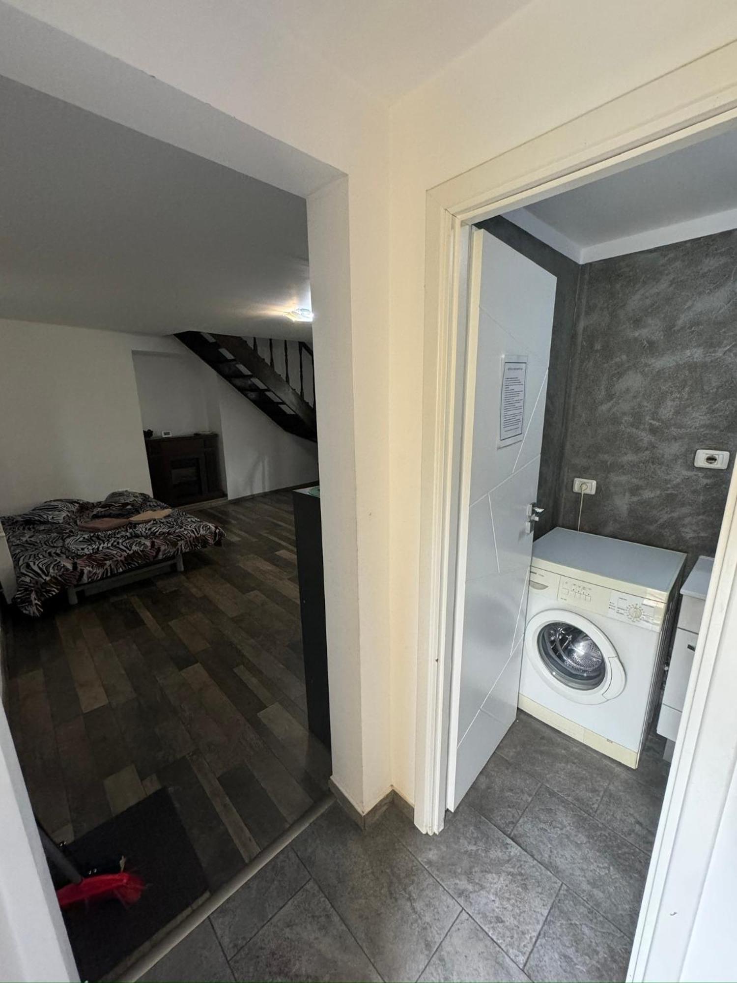 Apartamente De Inchiriat Lucky House Braşov Exterior foto