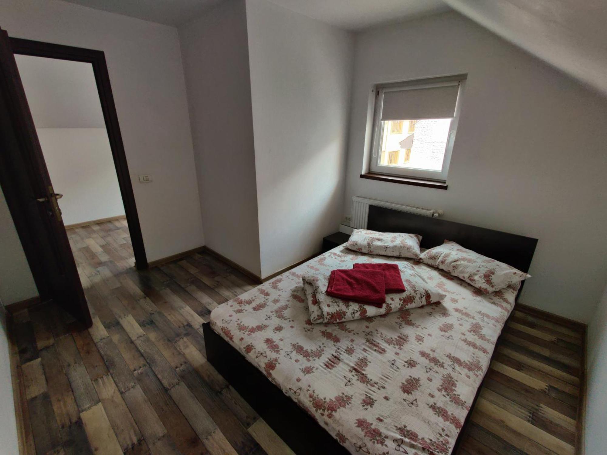 Apartamente De Inchiriat Lucky House Braşov Exterior foto